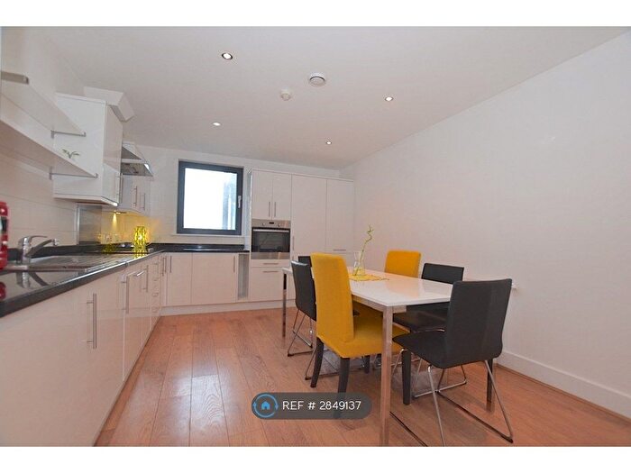 3 Bedroom Flat To Rent In Fulton Road, Wembley, HA9