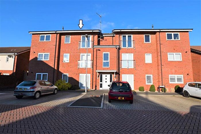 2 Bedroom Flat To Rent In Merlin Way, Midsomer Norton, BA3