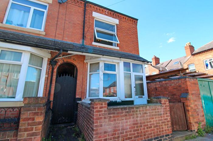 2 Bedroom Terraced House To Rent In Milligan Road, Leicester, LE2