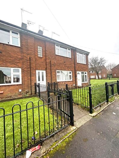 1 Bedroom Flat To Rent In Laburnum Avenue, Shaw, Oldham, OL2