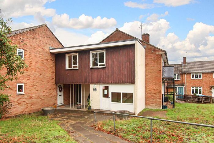 2 Bedroom Flat For Sale In Springfield Road, Hemel Hempstead, HP2