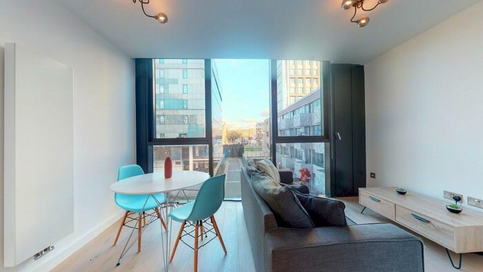 1 Bedroom Flat To Rent In Highgate Hill, London, N19