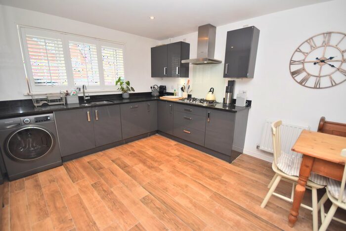 4 Bedroom Detached House For Sale In Lynchet Road, Malpas, SY14