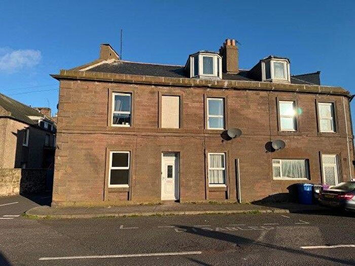 2 Bedroom Flat To Rent In Meridian Street, Montrose, DD10