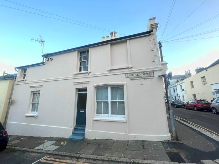 2 Bedroom End Of Terrace House To Rent In Shepherd Street, St. Leonards-On-Sea, TN38