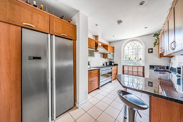4 Bedroom Detached House To Rent In Feathers Place, Greenwich, London, SE10