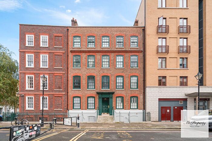 2 Bedroom Flat To Rent In Spital Square, London, E1