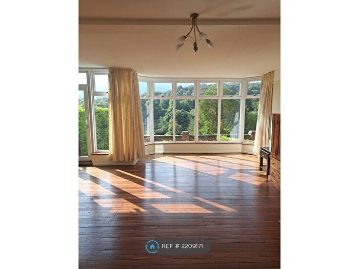 4 Bedroom Terraced House To Rent In Kearsney Court, Temple Ewell, Dover, CT16