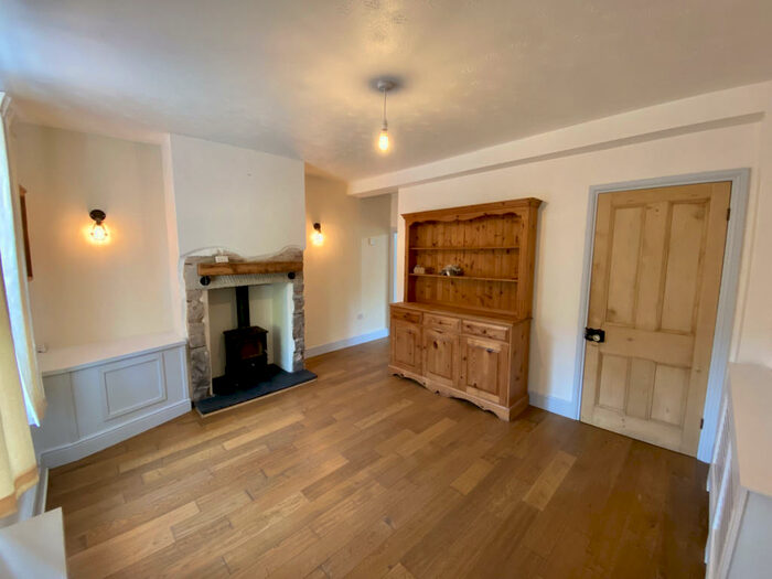 2 Bedroom Terraced House To Rent In Hurdsfield Road, Macclesfield, SK10