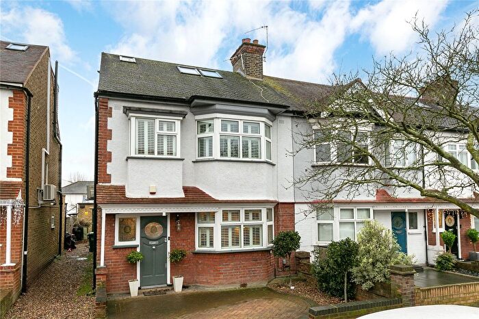 4 Bedroom End Terrace House For Sale In Somerton Avenue, Richmond, TW9