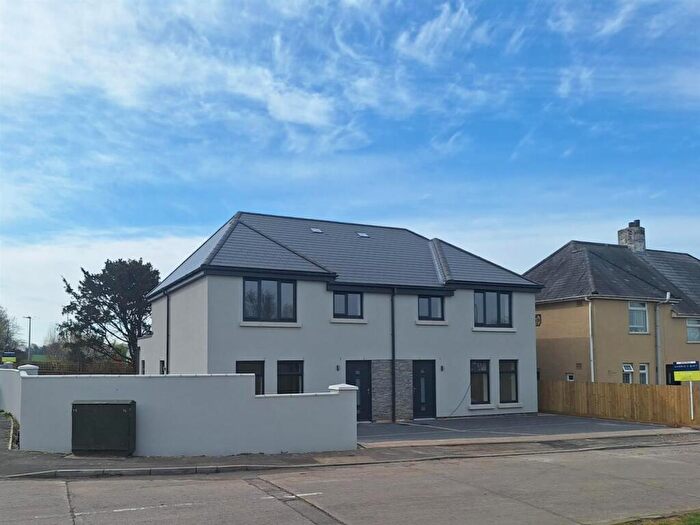 3 Bedroom Semi-Detached House For Sale In Fferm Goch, Llangan, Vale Of Glamorgan, CF35