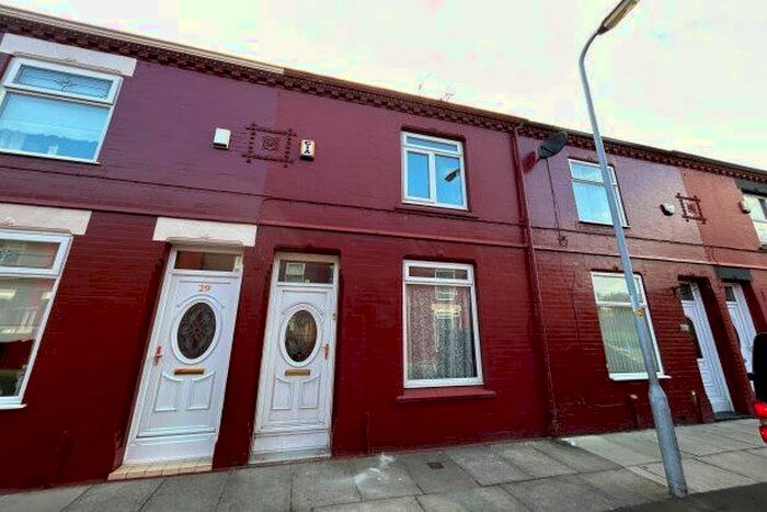 2 Bedroom Property To Rent In Lunt Road, Bootle, L20