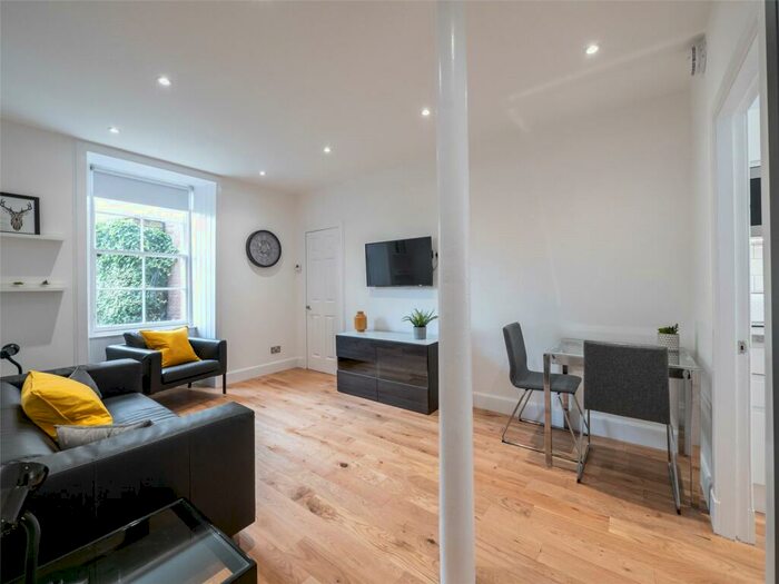 1 Bedroom Flat To Rent In West Crosscauseway, Edinburgh, Midlothian, EH8