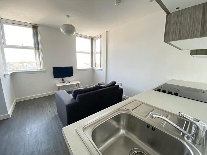 Apartment To Rent In Lower Ground Floor, Regent House, Regent Street, Barnsley, S70