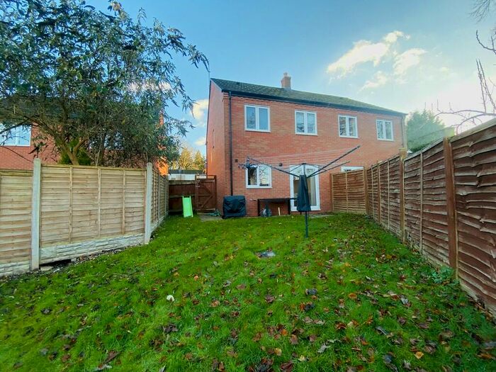 3 Bedroom Semi-Detached House To Rent In Cambridge Crescent, Edgbaston, Birmingham, B15