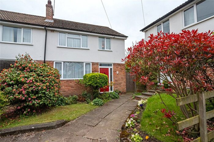 2 Bedroom End Terrace House For Sale In Poulton Close, Moseley, Birmingham, B13