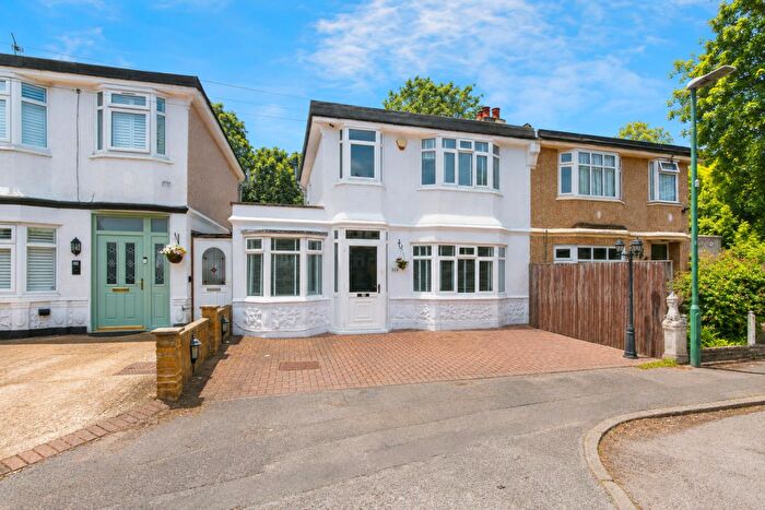 3 Bedroom Semi-Detached House For Sale In Hindhead Way, Wallington, SM6