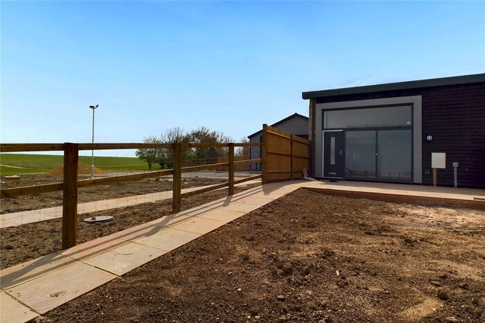 4 Bedroom End Of Terrace House To Rent In Pittdene Farm, Rogues Lane, Elsworth, Cambs, CB23