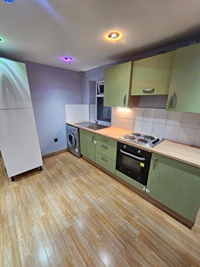 2 Bedroom Flat To Rent In Church Street, Rotherham, S61