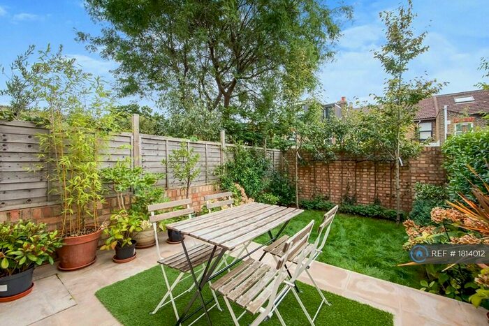 3 Bedroom Terraced House To Rent In London, London, E17