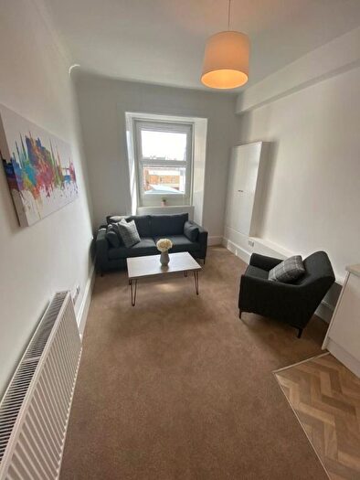3 Bedroom Flat To Rent In Fountainbridge, City Centre, Edinburgh, EH3