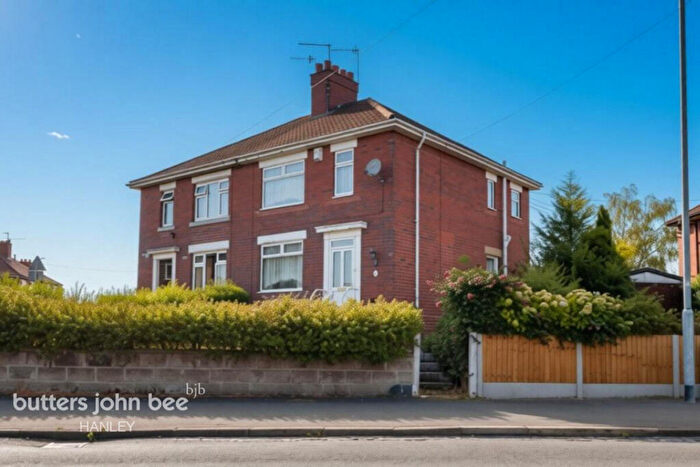 3 Bedroom Semi-Detached House For Sale In Bemersley Road, Ball Green, ST6