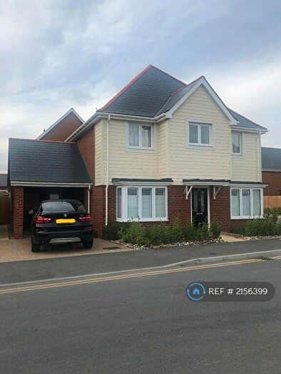 4 Bedroom Detached House To Rent In Holbourough Lake, Snodland, ME6