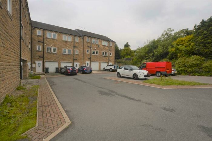 2 Bedroom Apartment To Rent In Old Clock Mill Court, Denholme, Bradford, BD13