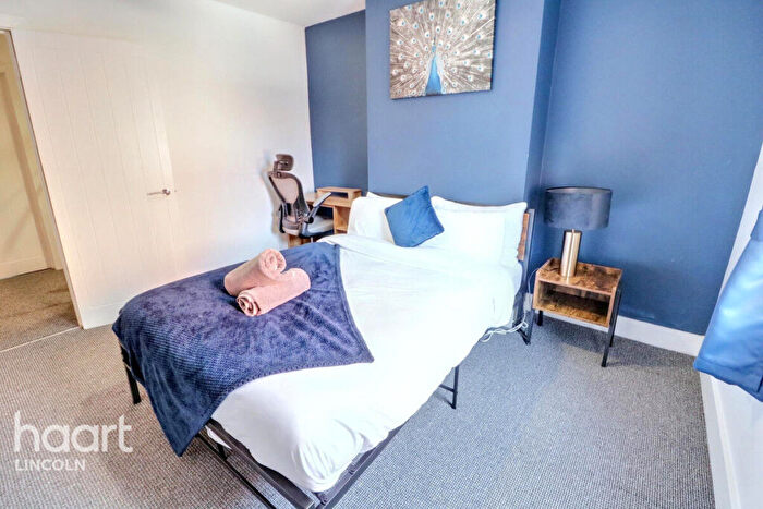 3 Bedroom End Of Terrace House For Sale In Grafton Street, Lincoln, LN2
