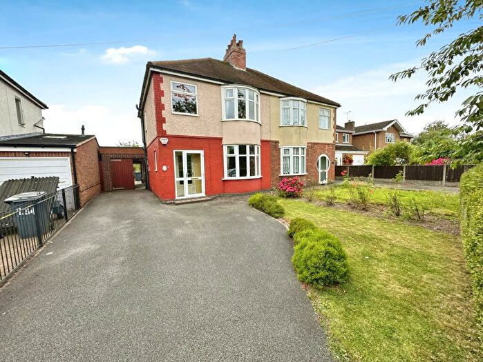 3 Bedroom Semi-Detached House For Sale In Henhurst Hill, Burton-on-Trent, DE13