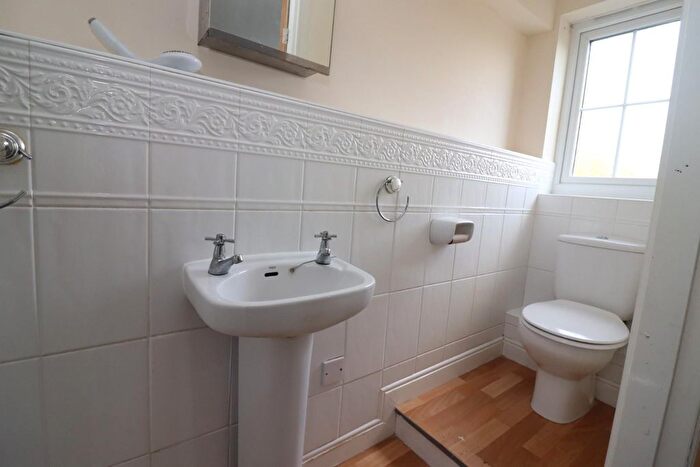 2 Bedroom Flat To Rent In Bellfield View, Bolton, BL1