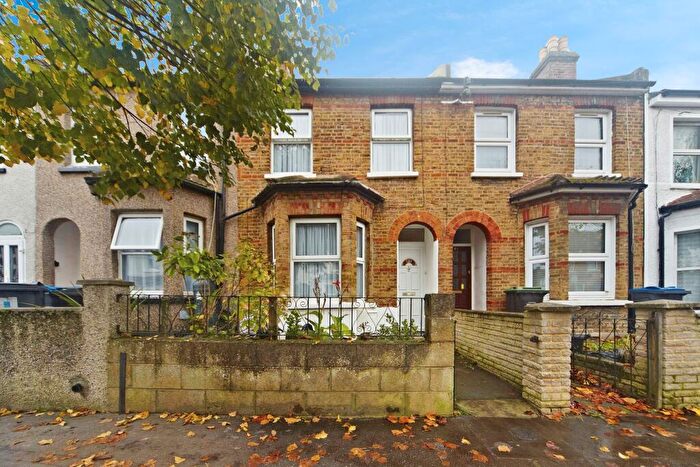 2 Bedroom Terraced House For Sale In Dennett Road, Croydon, Surrey, CR0