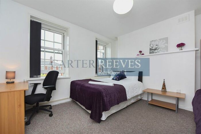 4 Bedroom Flat To Rent In Margery Street, London, WC1X