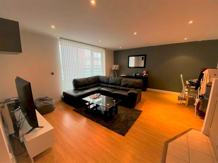 2 Bedroom Apartment To Rent In Taylorson Street South, Salford, M5