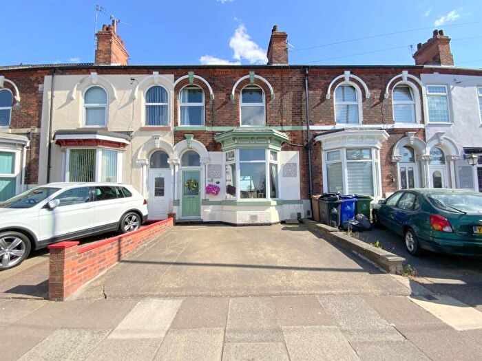3 Bedroom Terraced House For Sale In Clee Road, Cleethorpes, DN35