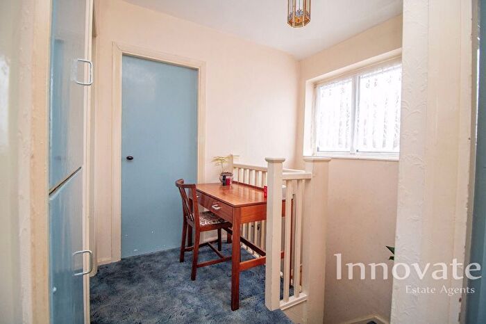 3 Bedroom End Of Terrace House For Sale In Harvington Road, Oldbury, B68
