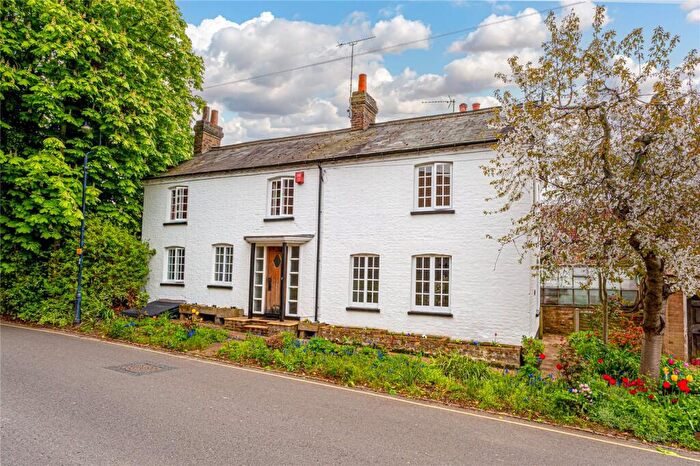 5 Bedroom Detached House To Rent In Station Road, Harlington, Bedfordshire, LU5