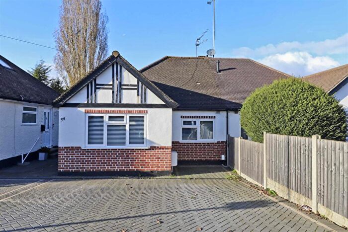 2 Bedroom Semi-Detached Bungalow For Sale In Woodville Gardens, Ruislip, HA4