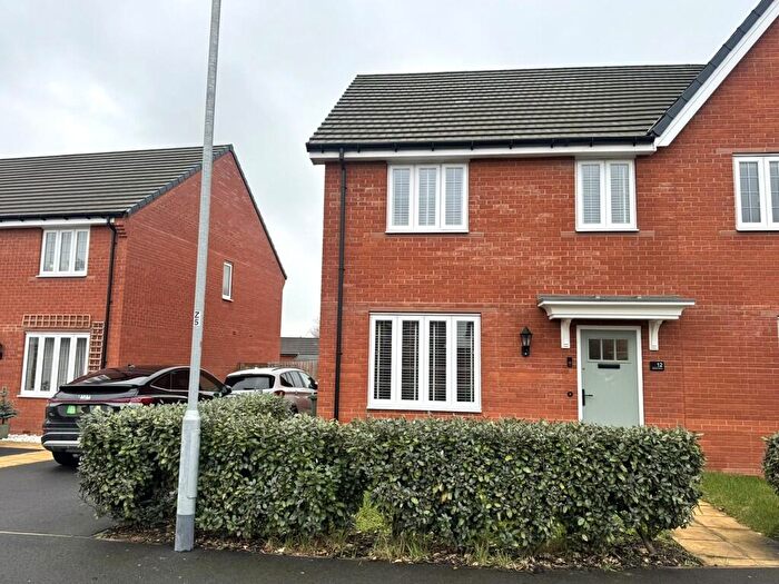 3 Bedroom Semi Detached House For Sale In Blackbird Gardens, Biggleswade, SG18