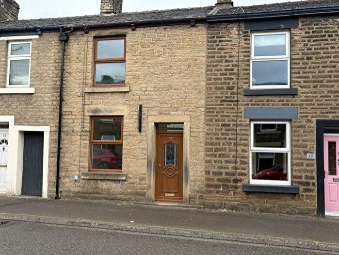 2 Bedroom Terraced House To Rent In Sheffield Road, Glossop, SK13