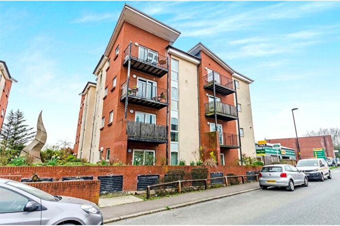 2 Bedroom Apartment To Rent In Roxan Mews, Portswood Road, SO17