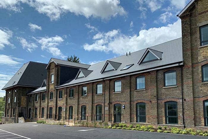 1 Bedroom Flat To Rent In St Radigunds Road, Dover, CT17