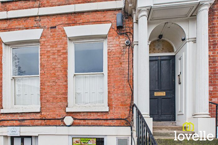 2 Bedroom Flat For Sale In Wright Street, Hull, HU2