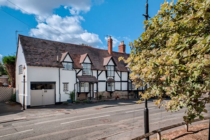 3 Bedroom Cottage For Sale In Mallory Road, Bishops Tachbrook, CV33