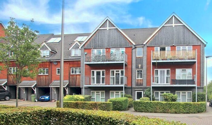 2 Bedroom Flat To Rent In Millward Drive, Bletchley, Buckinghamshire, MK2