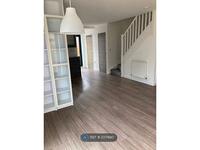 2 Bedroom End Of Terrace House To Rent In Cheltenham, Cheltenham, GL51