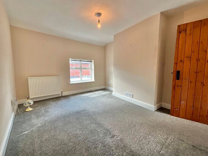 2 Bedroom Detached House For Sale In High Street, Kingsley, ST10
