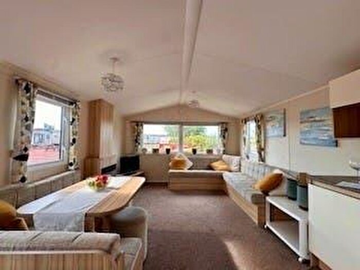 2 Bedroom Park Home For Sale In Amble Links Holiday Park, NE65