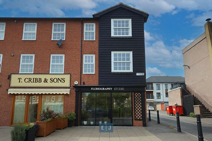 1 Bedroom Apartment To Rent In High Road, Loughton, IG10