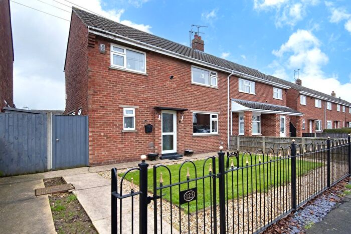 3 Bedroom Semi Detached House For Sale In Wellington Road, Boston, Lincolnshire, PE21